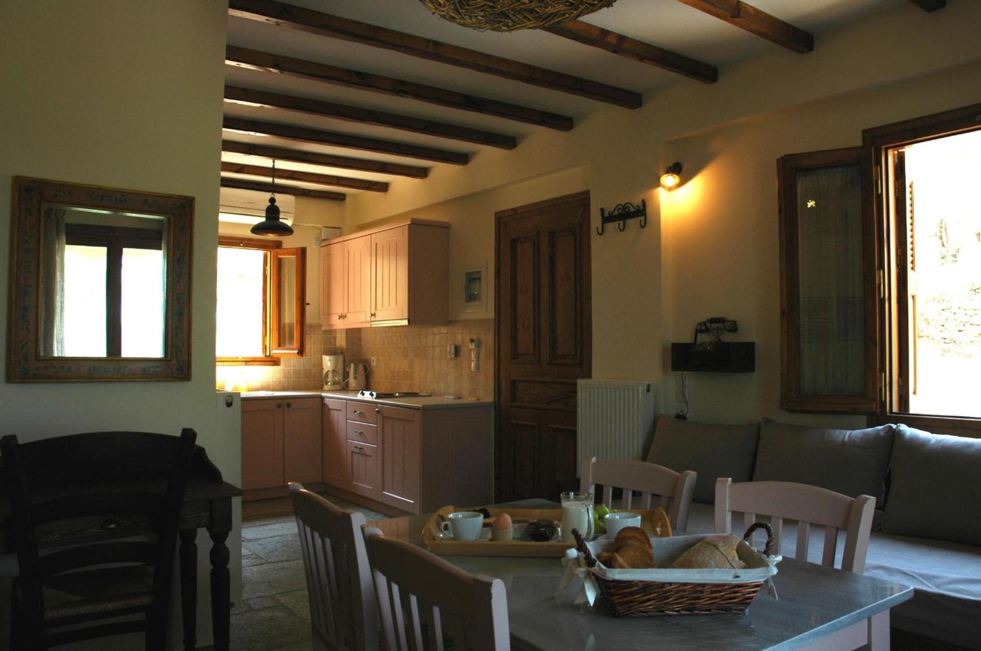 Gera'S Olive Grove - Elaionas Lesvou Hotel Marmaro  Luaran gambar